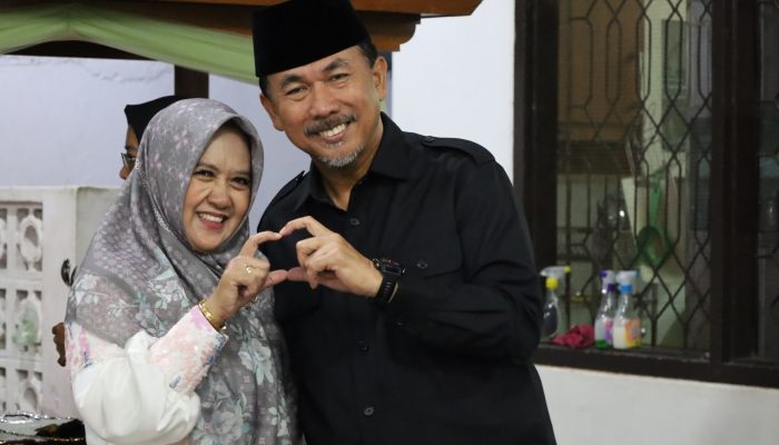 Momen Spesial di Rumah Jabatan Sekda Kukar : Bukber dan Kejutan Ulang Tahun untuk Hj Yulaikah Sunggono