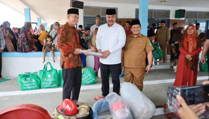 Silaturahmi Ramadhan di Desa Koba II dan Perian, Bupati Kukar Ajak Warga Pererat Kebersamaan