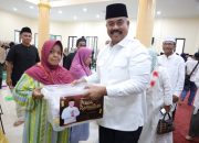 Pererat Ukhuwah, Bupati Resmikan Masjid Nurul Iman dan Bagikan Bantuan di Muara Kaman