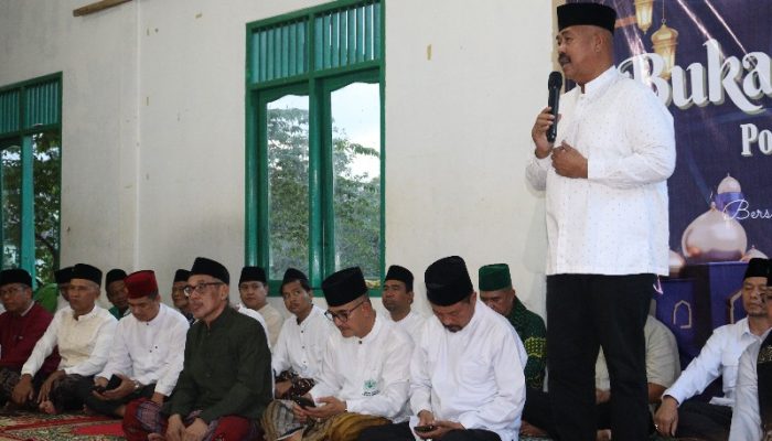 Hangat dan Penuh Makna, Silaturahmi Bupati dengan Santri dan Warga Tenggarong Seberang