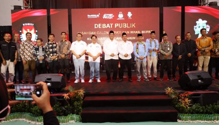 Debat Publik PSU Kukar 2025 Digelar, Tiga Paslon Sampaikan Visi-Misi di Hadapan Publik