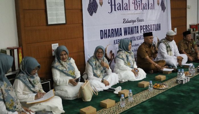 Penuh Hikmah, DWP Kukar Gelar Halal Bihalal di Tenggarong