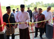 Bupati Edi Resmikan SMP Negeri 6 dan Posyandu, Tekankan Peningkatan SDM dan Kesehatan di Kukar