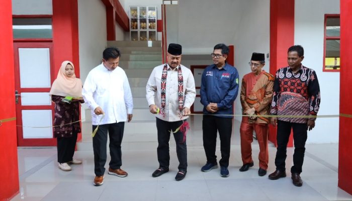 Edi Damansyah Tuntaskan Pembangunan Bertahap Infrastruktur Pendidikan di Muara Badak