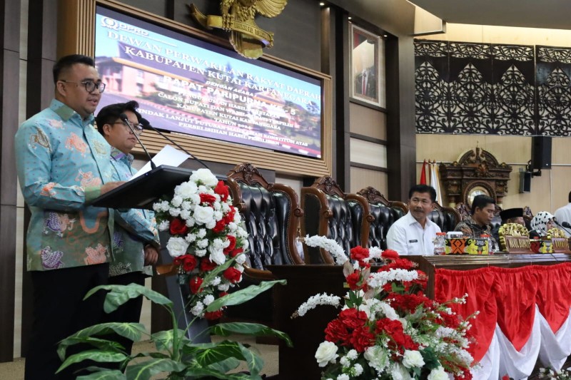 Hasil PSU Kukar Ditetapkan, DPRD Kukar Resmi Lantik Bupati dan Wakil Bupati 2025-2030