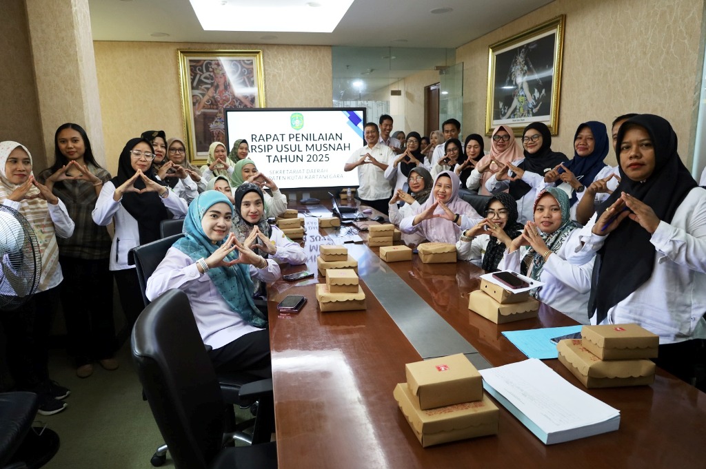 Pemkab Kukar Bahas Efisiensi Dokumen Lewat Rapat Penilaian Arsip Usul Musnah