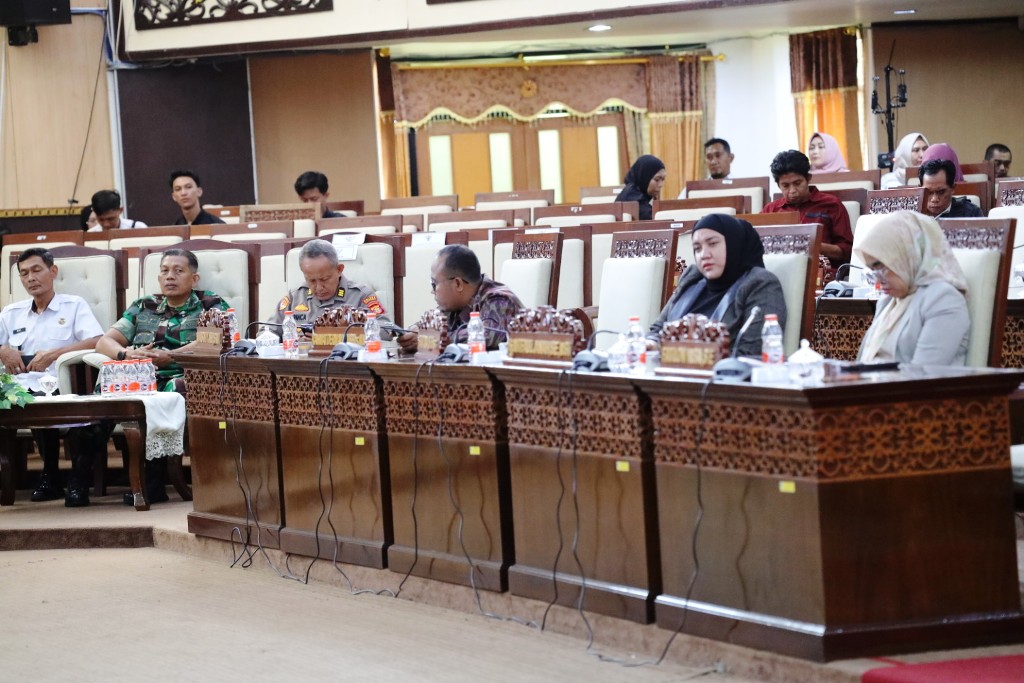 Pemkab Kukar Dukung Pembentukan 7 Desa, Sampaikan Tanggapan di Rapat DPRD