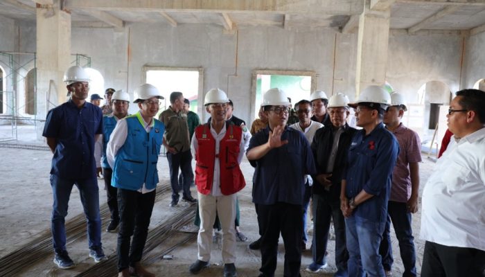 Wabup Rendi Soroti Jalan Utama Tama Pole dan Pembangunan Masjid Rp13 Miliar