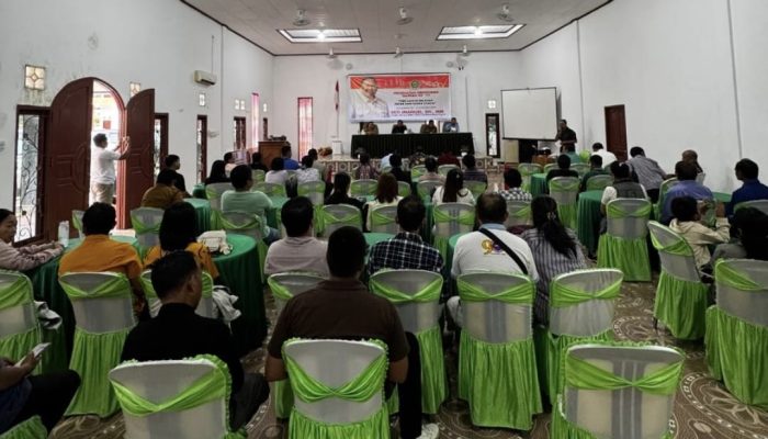 Penguatan Demokrasi Daerah ke-12, Ekti Imanuel Tekankan Hak dan Kewajiban Pasar serta Dunia Usaha