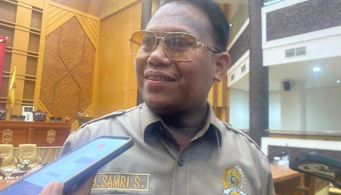 Samri Soroti Potensi PAD Hilang Akibat Rumitnya Izin Reklame di Samarinda
