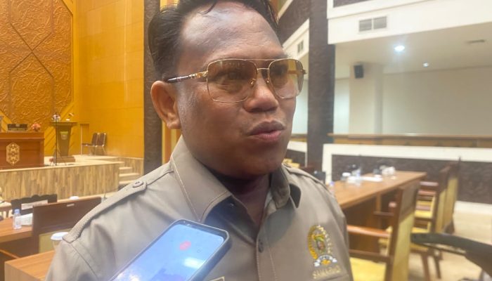 DPRD Samarinda Cari Solusi Perizinan Reklame yang Dinilai Terlalu Rumi