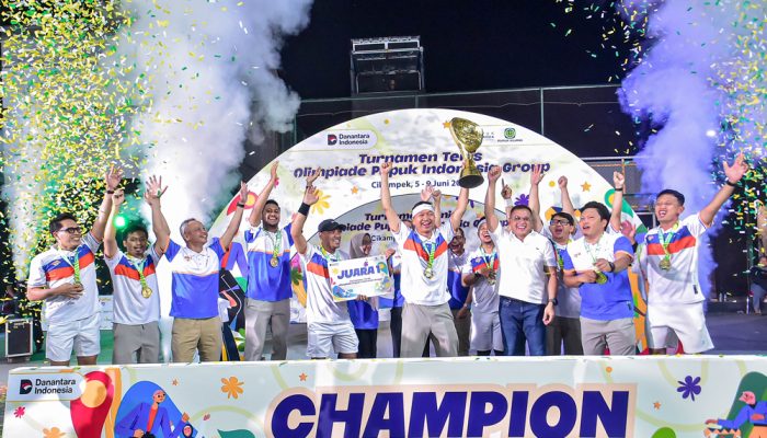 Dari Lapangan Sintuk ke Podium Juara, Jejak Pupuk Kaltim Tenis Club Membangun Prestasi dan Kebersamaan