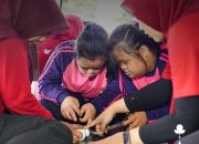 Pupuk Kaltim Dorong Kemandirian ABK Lewat Pelatihan Ecoprint