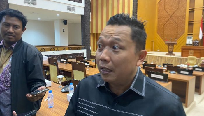 Deni Minta CCTV dan Pengaduan Parkir Dibenahi Sebelum Sistem Berlangganan
